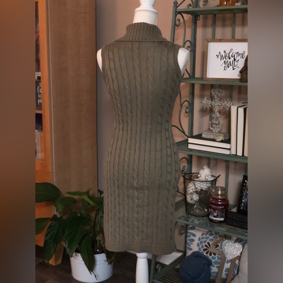 Calvin Klein Sleeveless Shawl Collar Lt Brown Cable Knit Sweater Dress Size S/P - Picture 2 of 6